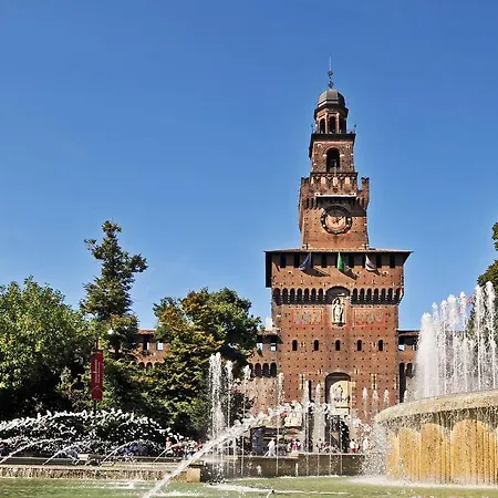 Apartment Charming The Castle Milan